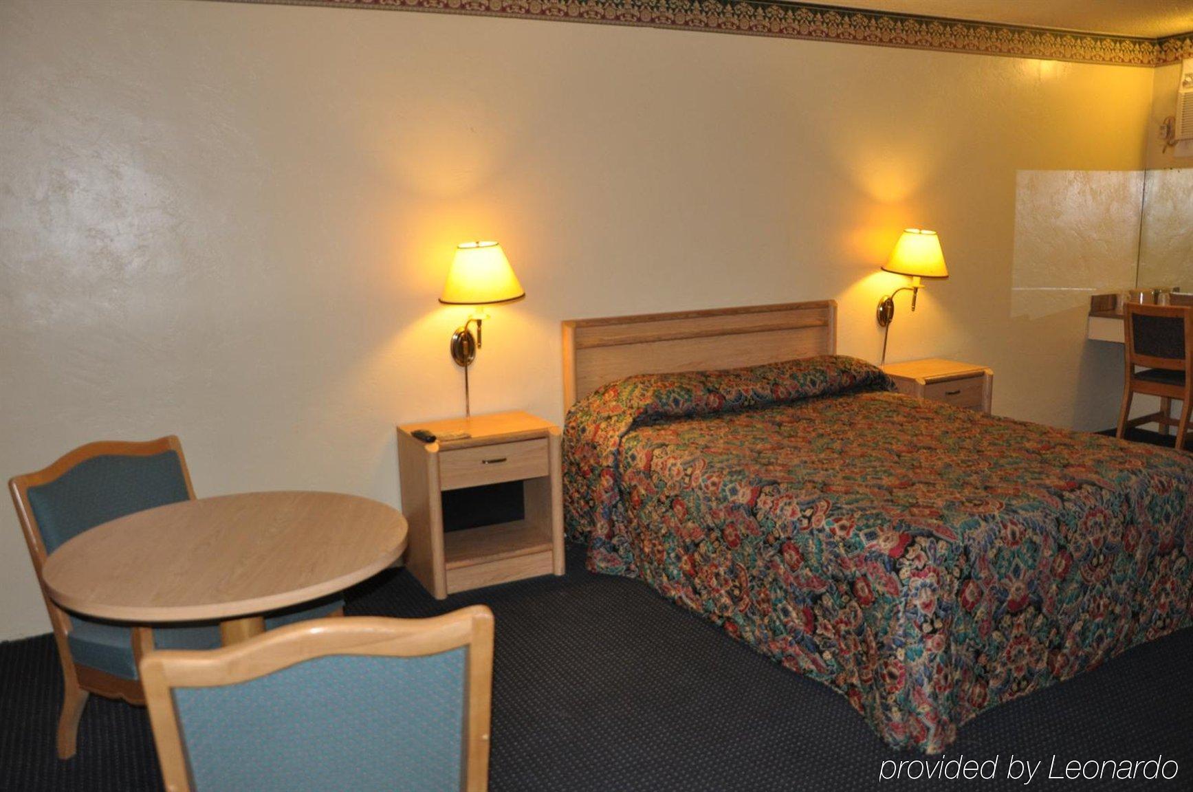 Travelers Inn Manteca Zewnętrze zdjęcie